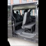 8 seater minivan vienna transfer side